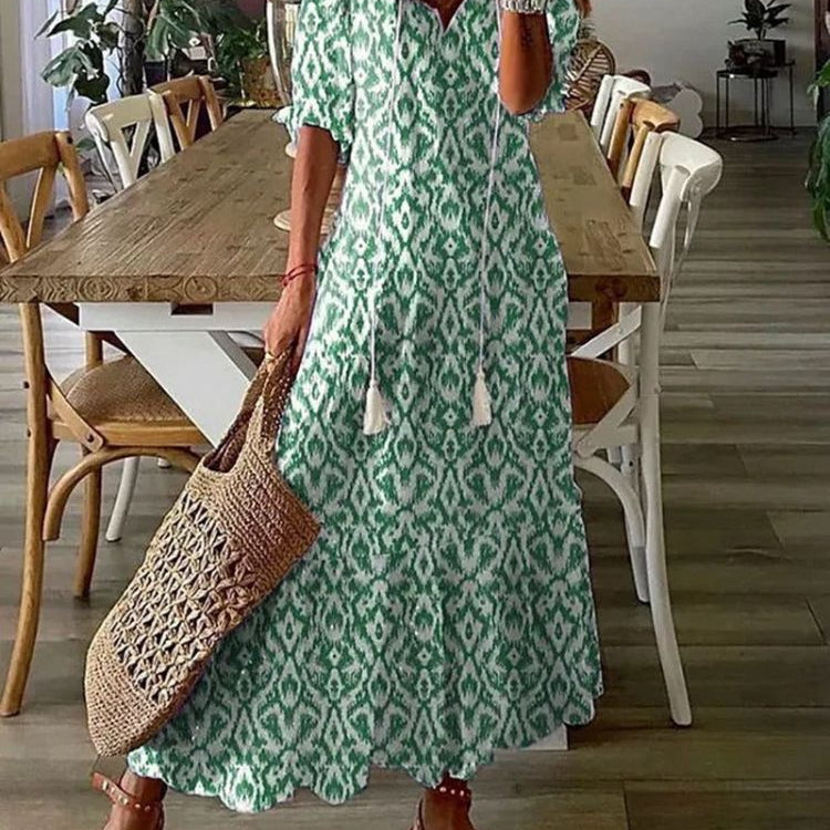 Kleoniki - Elegant Floral Velvet Maxi Dress