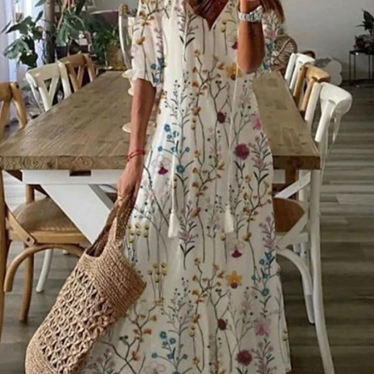 Kleoniki - Elegant Floral Velvet Maxi Dress